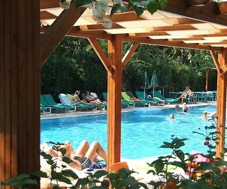 فندق بيرديكيا بيتش 3*